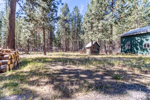 15869 Burlwood Lane, La Pine, OR 97739