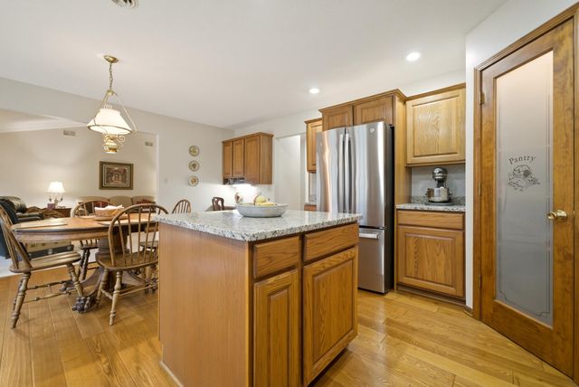 11230 Sandpiper Street, Demotte, IN 46310