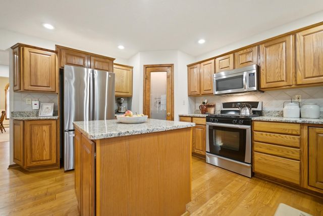 11230 Sandpiper Street, Demotte, IN 46310