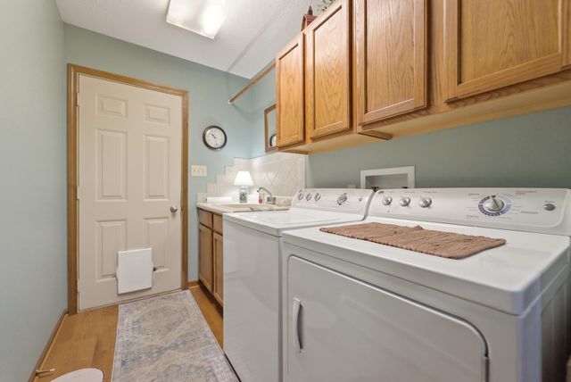 11230 Sandpiper Street, Demotte, IN 46310