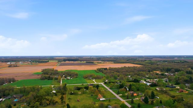 11230 Sandpiper Street, Demotte, IN 46310