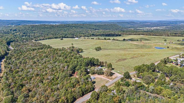 108 Quail Hollow Road, Dover, AR 72837