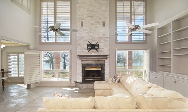 497 Private Road 5975, Yantis, TX 75497