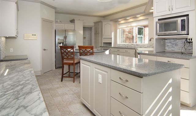 497 Private Road 5975, Yantis, TX 75497