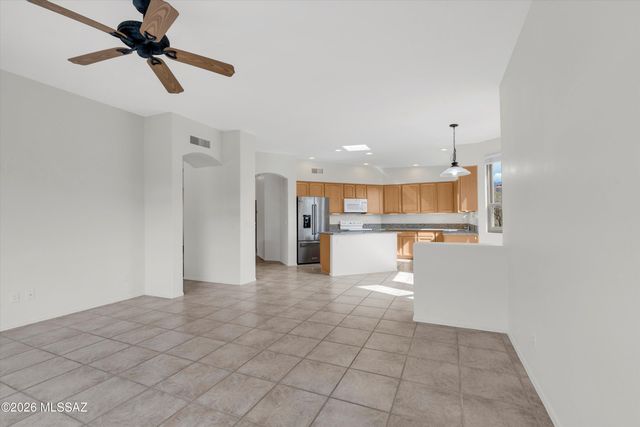 11707 N Teskow Drive, Tucson, AZ 85737