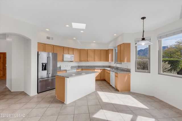 11707 N Teskow Drive, Tucson, AZ 85737