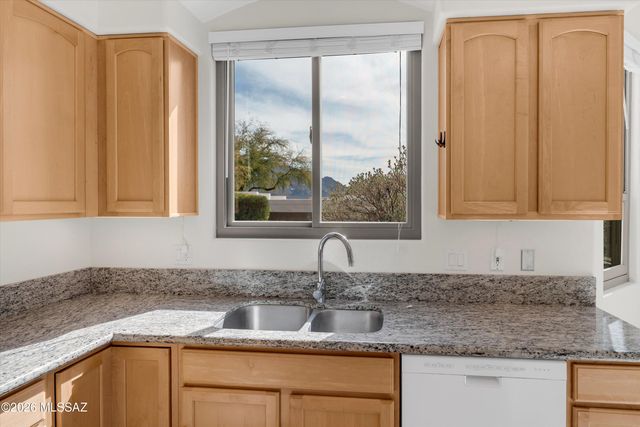 11707 N Teskow Drive, Tucson, AZ 85737