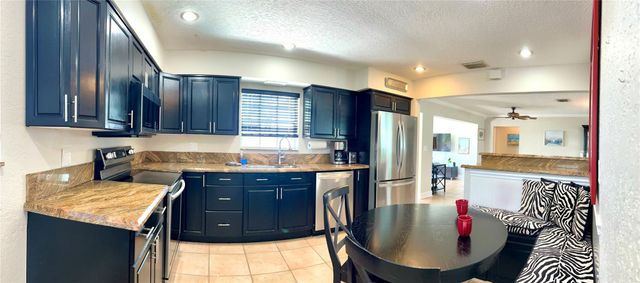 2725 SE 2nd Court, Pompano Beach, FL 33062