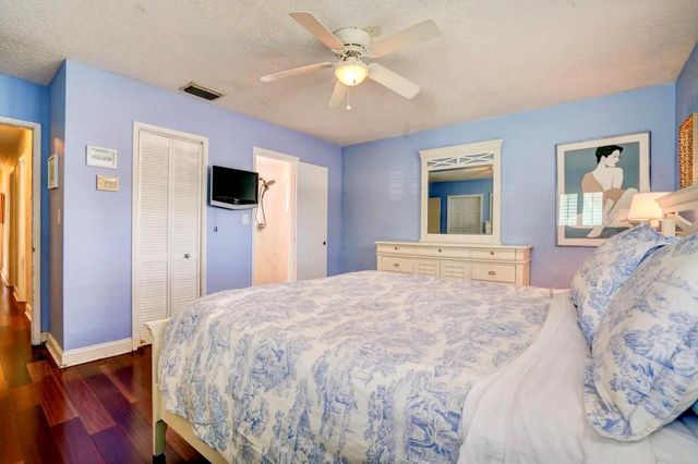 2725 SE 2nd Court, Pompano Beach, FL 33062