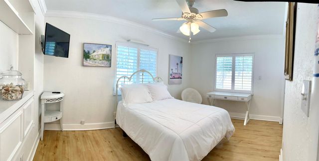 2725 SE 2nd Court, Pompano Beach, FL 33062