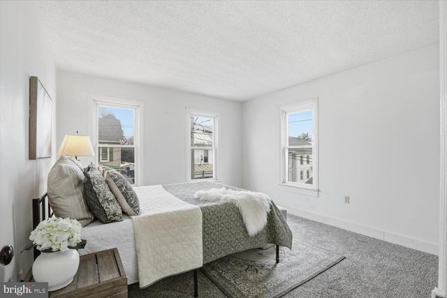 127 N RAILROAD ST, Annville, PA 17003