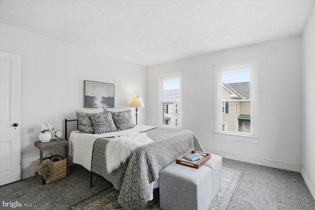 127 N RAILROAD ST, Annville, PA 17003