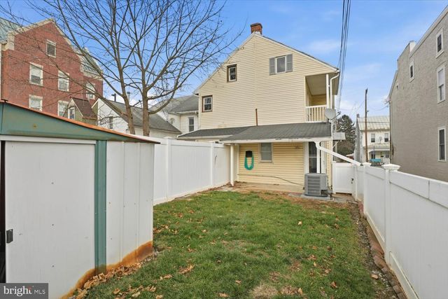 127 N RAILROAD ST, Annville, PA 17003