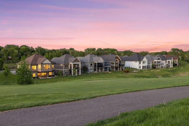 1984 Annika Drive N, Lake Elmo, MN 55042