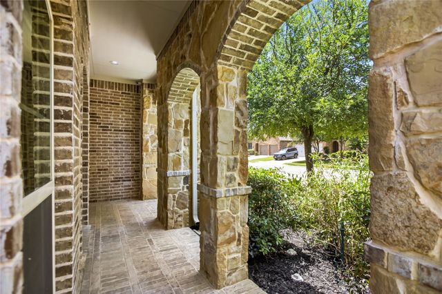 1004 Edgefield Lane, Forney, TX 75126