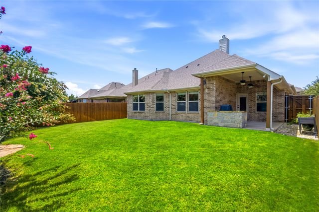 1004 Edgefield Lane, Forney, TX 75126