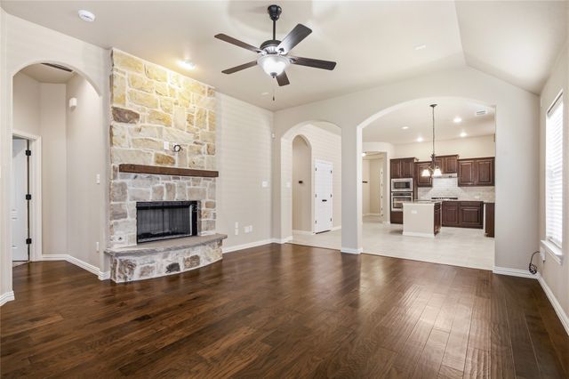 1004 Edgefield Lane, Forney, TX 75126