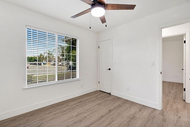 2323 N Milburn Avenue, Fresno, CA 93722