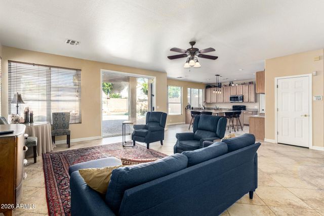 9834 E Irwin Circle, Mesa, AZ 85209