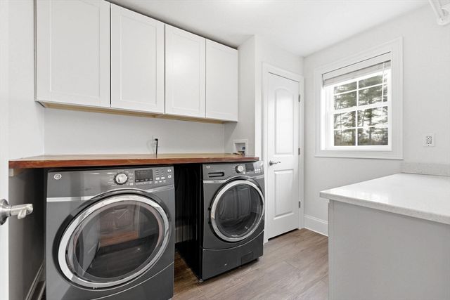 21 Fieldstone Ln, Billerica, MA 01862