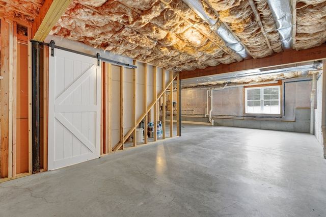 21 Fieldstone Ln, Billerica, MA 01862