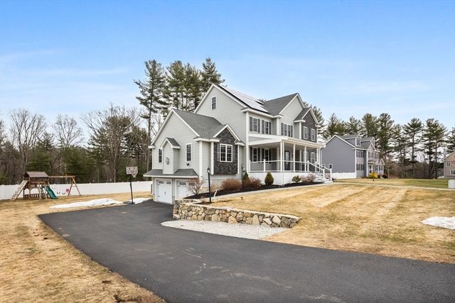 21 Fieldstone Ln, Billerica, MA 01862