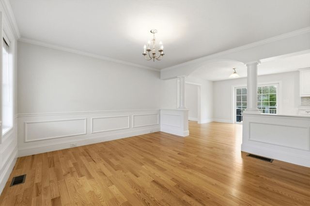 21 Fieldstone Ln, Billerica, MA 01862