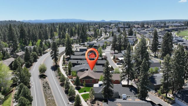 1517 NW Mt Washington Drive, Bend, OR 97703