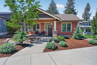 1517 NW Mt Washington Drive, Bend, OR 97703