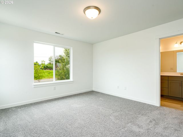 814 Nw 178TH Way, Ridgefield, WA 98642