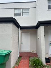 15022 SW 80th Ter 905, Miami, FL 33193