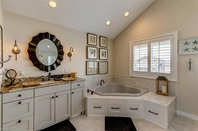 2912 Sandfiddler RD, Virginia Beach, VA 23456