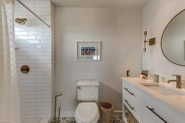 2912 Sandfiddler RD, Virginia Beach, VA 23456