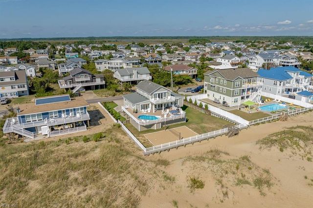 2912 Sandfiddler RD, Virginia Beach, VA 23456