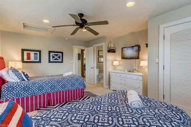 2912 Sandfiddler RD, Virginia Beach, VA 23456