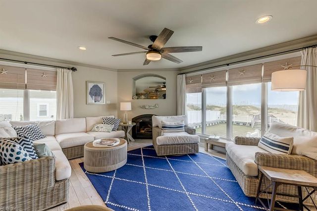 2912 Sandfiddler RD, Virginia Beach, VA 23456