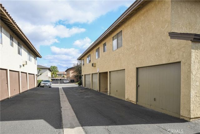 1221 S Sunburst Way, Anaheim, CA 92806