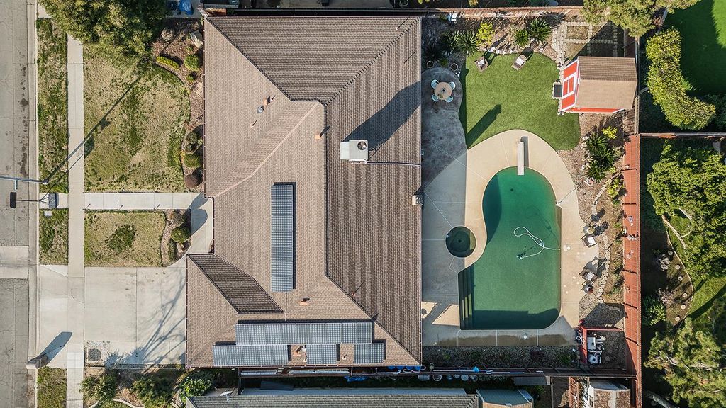 Image 57 of property listing at 5644 N Hazel Avenue, Fresno, CA 93711