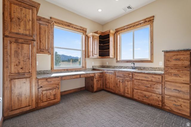 2250 E PAUNSAUGUNT DR, Hatch, UT 84735