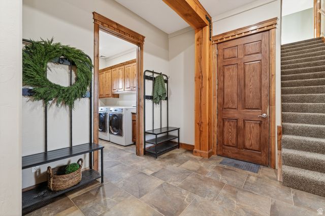 2250 E PAUNSAUGUNT DR, Hatch, UT 84735