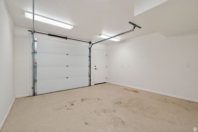 2250 E PAUNSAUGUNT DR, Hatch, UT 84735