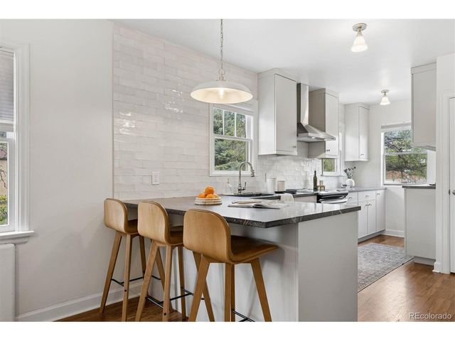 700 S York St, Denver, CO 80209