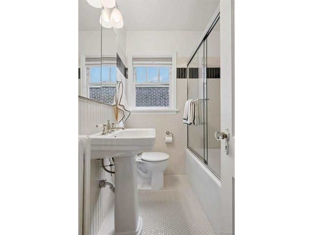 700 S York St, Denver, CO 80209