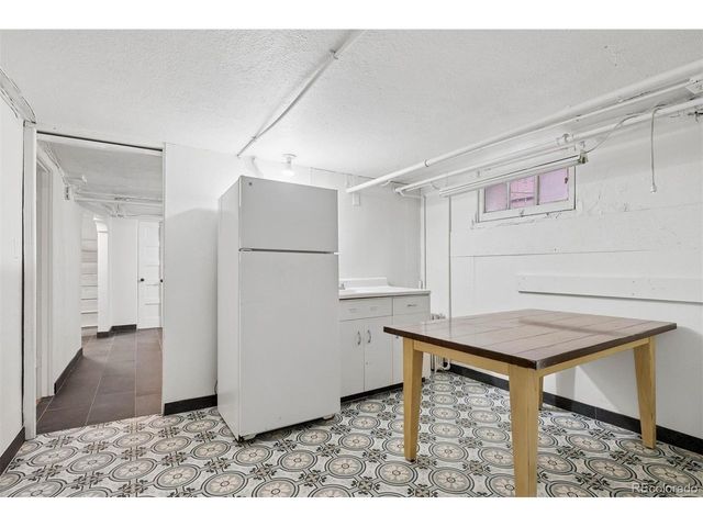 700 S York St, Denver, CO 80209