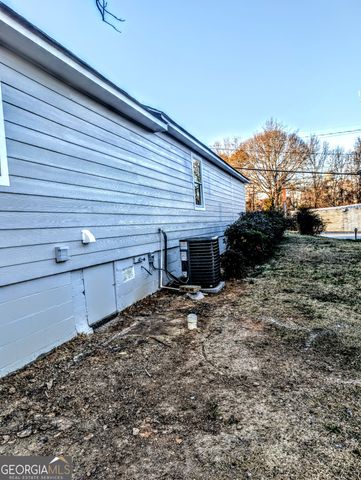 481 W Currahee Street, Toccoa, GA 30577