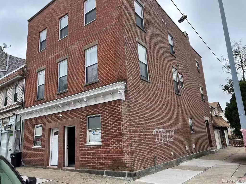 9202 95th Avenue 1 FL, Ozone Park, NY 11416 — photo 2