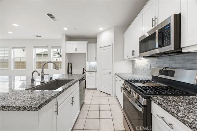 2960 E Merritt Paseo, Ontario, CA 91761