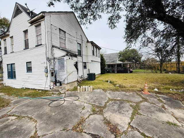 6641 Burkett Street, Houston, TX 77021