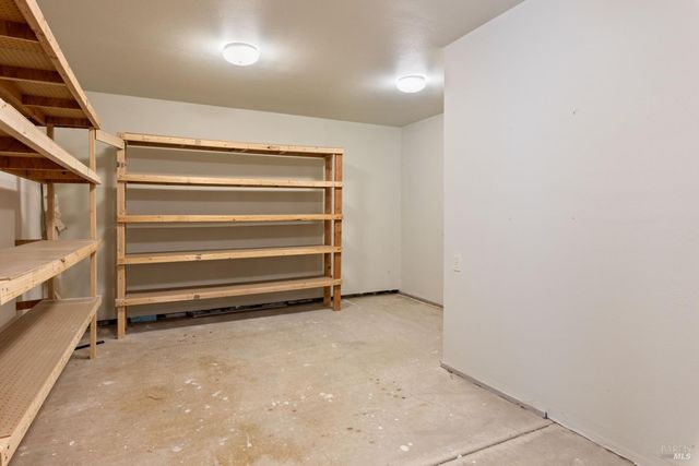 2717 Buckingham Dr, Kelseyville, CA 95451