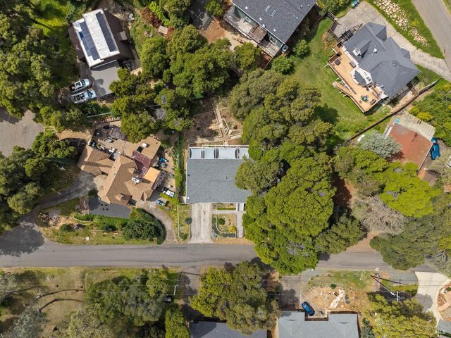 2717 Buckingham Dr, Kelseyville, CA 95451